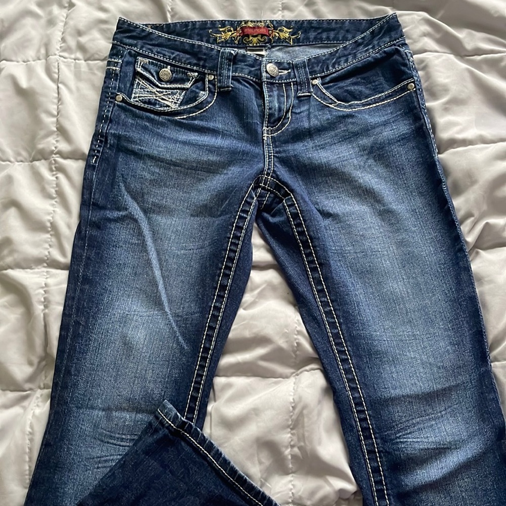 Maurice’s jean. Super cute.